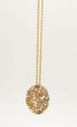 Enthralling 18kt Yellow Gold Necklace With Unique Oval Diamond Pendant