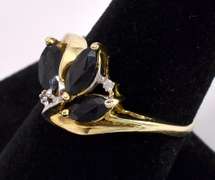 Unique Blue Sapphire Ring In Yellow Gold