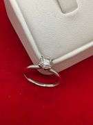 CERTIFIED BRAND NEW 14K WHITE GOLD AND DIAMOND SOLITAIRE RING. 0.96 CARAT