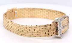Attractive Yellow Gold Diamond Buckle Bracelet