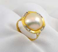 Sweet 14k Mabe Pearl Ring