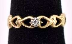Pretty Diamond Heart Ring In 14K Yellow Gold