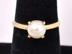 Simply Beautiful Fresh-water Pearl Ring In 14K Yellow Gold