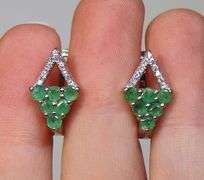 Unique shape Emerald earrings