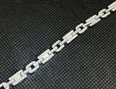 STUNNING 3.00 CARATS T.W BAGUETTE DIAMOND LINK BRACELET IN 14K WHITE GOLD