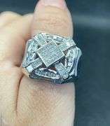 MENS 14K WHITE GOLD PRINCESS CUT AND ROUND DIAMOND CROSS PINKY RING (1.50 C.T. T.W.)