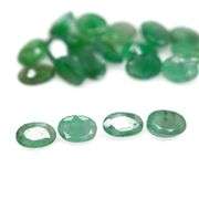 Bright emerald green 8.32ct 20pc emerald set