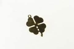 14K Yellow Gold Retro Pearl Burst Design Shamrock Clover Pendant