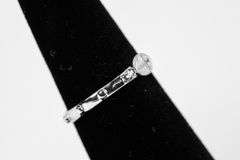 14k White Gold Cross Ring Size 6