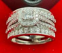 CERTIFIED 14K WHITE GOLD AND DIAMOND WEDDING SET