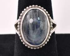 Lovely Labradorite Ring In Sterling Silver