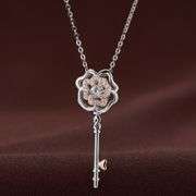 "Spring love" Platinum over 925 sterling silver dancing stone pendant
