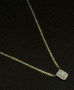 CLASSY CUBIC ZIRCONIA PENDANT SET IN 14K YELLOW GOLD