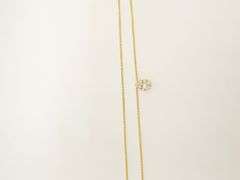Feminine 18kt Yellow Gold Necklace with Teardop Pendant