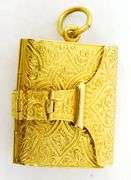 Exquisite Antique 14K Gold Vinaigrette