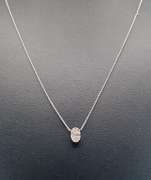 Stunning 18kt White Gold Necklace With Diamond Pendant