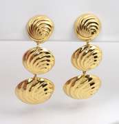 Fascinating Dangling Swirls Earrings
