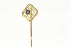10K Yellow Gold Art Deco Ornate Sapphire Square Filigree Pin/Brooch
