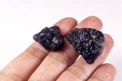 Collectors rich untreated 110ct uncut Iolite