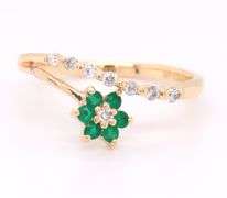 Beautiful Yellow Gold Emerald and Diamond Flower Style Ring