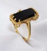Stylish Black Onyx Ring