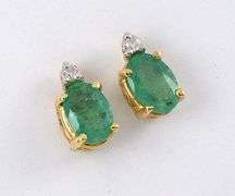 Nice Emerald & Diamond Studs