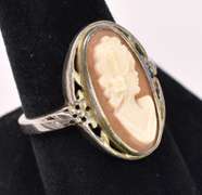Elegant Cameo Ring In Sterling Silver