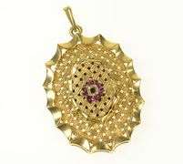 14K Yellow Gold Retro Ornate Scalloped Ruby Oval Locket Pendant