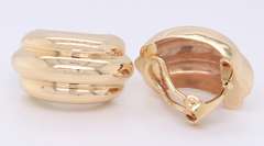 Pleasing High Polished Ribbed Dome Yellow Gold Earrings