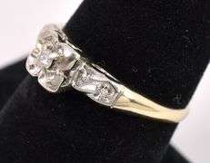 Elegant Diamond Ring In 14K Yellow Gold