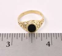 Amazing Purple Amethyst Ring In 14K Yellow Gold