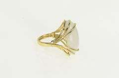 14K Yellow Gold White Ceramic Cabochon Vintage Cocktail Ring
