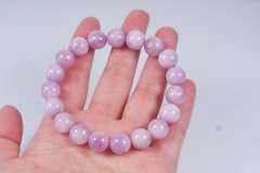 Gorgeous 186ct Kunzite bead Bracelet
