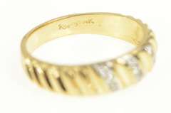 14K Yellow Gold 0.25 Ctw Diamond Grooved Wedding Band Ring