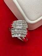 CERTIFIED BRAND NEW LADIES 10K WHITE GOLD AND DIAMOND RING