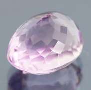 Glittering oval cut 13.65ct violet pink Amethyst
