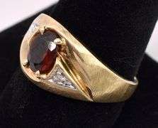 Sturdy Red Garnet Ring In Yellow Gold