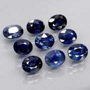 Gorgeous 4.83ct natural blue Sapphire set