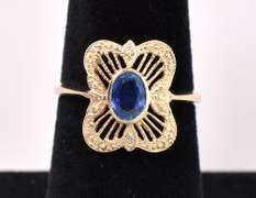Beautiful Blue Sapphire Ring In 14K Yellow Gold