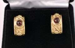 Amazing Red Garnet Earring In 14K Yellow Gold