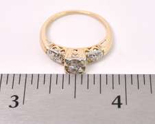 Gorgeous Diamond Ring In 14K Yellow Gold