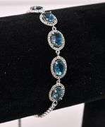 Aquamarine Gem Adjustable Box Chain Bracelet In Sterling Silver