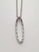 Chic 18kt White Gold Necklace With Elongated Oval Diamond Pendant