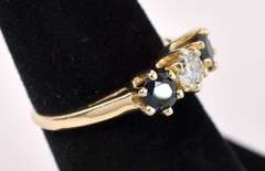 Simply Beautiful Blue Sapphire And Diamond In 14K Yellow Gold