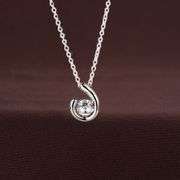 Dailly wear sterling silver and dancing stone pendant