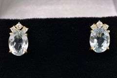 Beautiful Blue Topaz Earring In 14K Yellow Gold