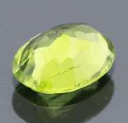 Glittering 2.41ct bright green untreated Peridot