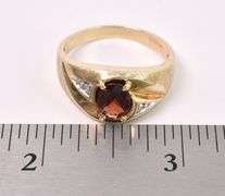Sturdy Red Garnet Ring In Yellow Gold
