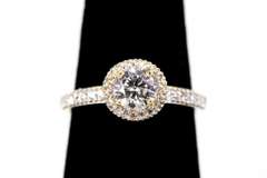 10k Yellow Gold Round Solitaire Halo Wedding Engagement Ring Size 7