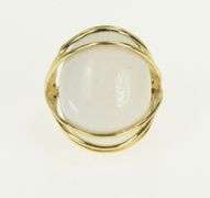 14K Yellow Gold White Ceramic Cabochon Vintage Cocktail Ring